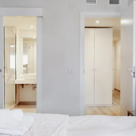 Caleta Homes - Playa Carihuela *